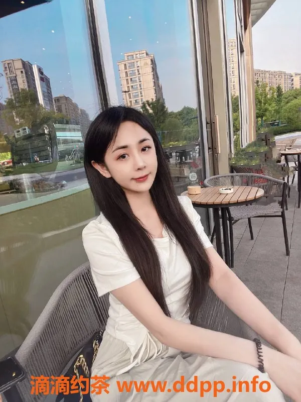 杭州楼凤资源信息,张思思，99年小巧美女，胸围34C，服务多样，超值体验！