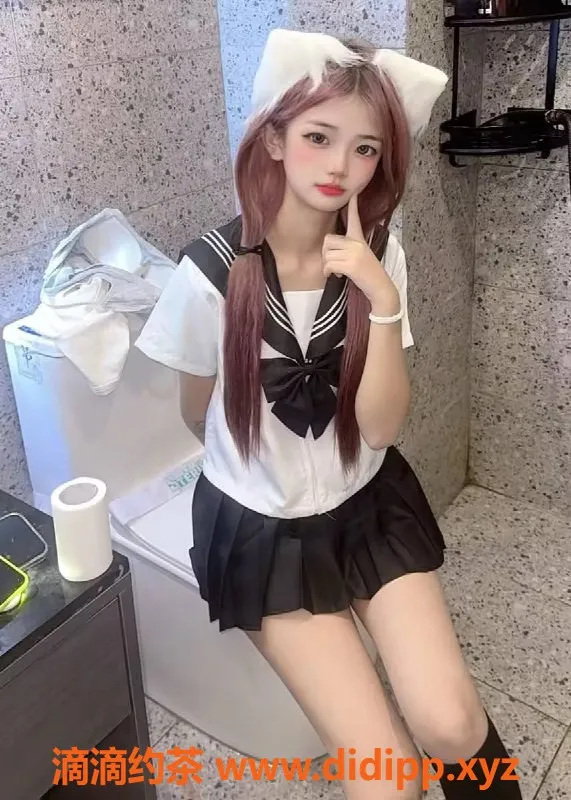 成都楼凤-成华区小雅雅，17岁幼颜A杯，160cm 90多斤