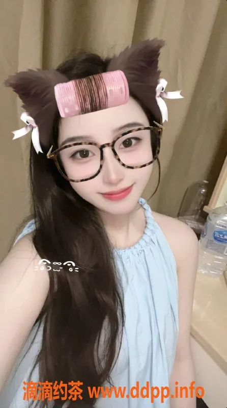 深圳楼凤-妍宝儿：深圳南山千元档 03年美女