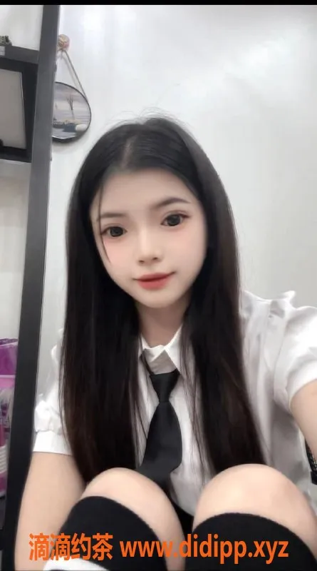 广州楼凤-天河嫩妹小土豆，800元服务等你来约