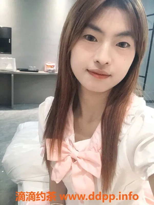 广州楼凤-黄埔嫩妹巧巧，视频验证，600元/1次