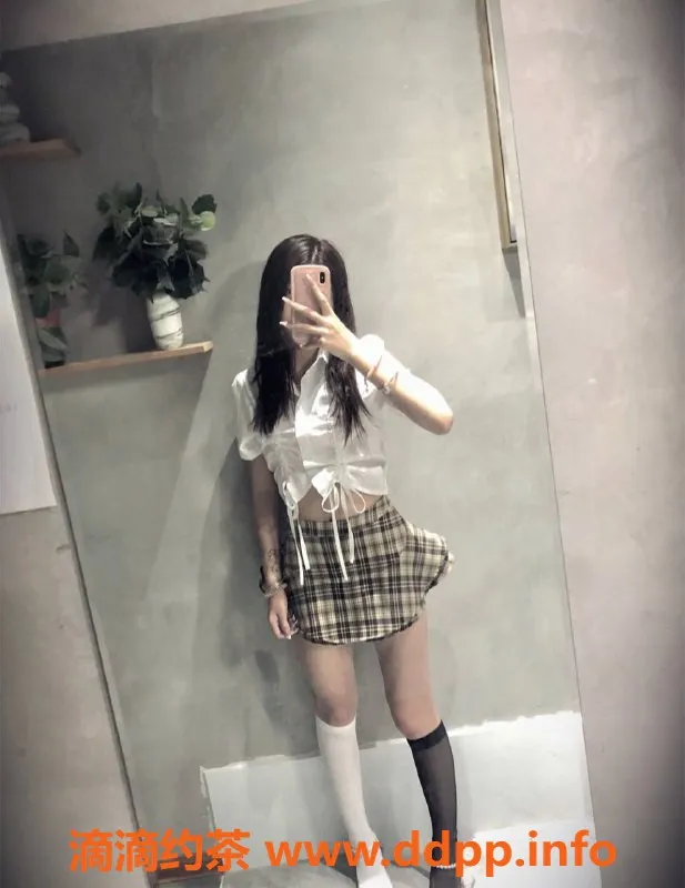 广州楼凤-黄埔嫩妹巧巧，视频验证，600元/1次