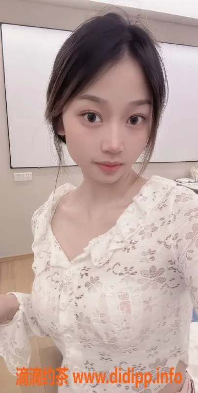 深圳楼凤-深圳福田嫩妹玥玥，19岁165cm，900元起