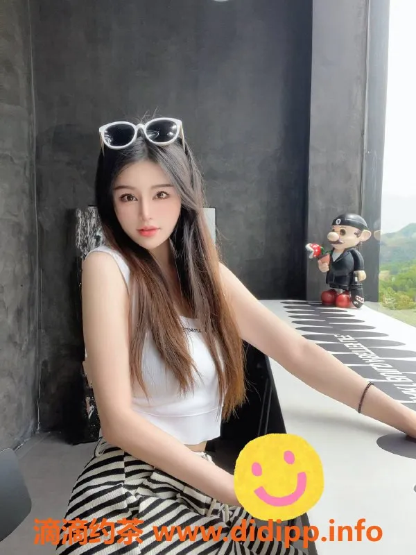 杭州楼凤-金金【23岁】甜美女友感，163身高优质服务