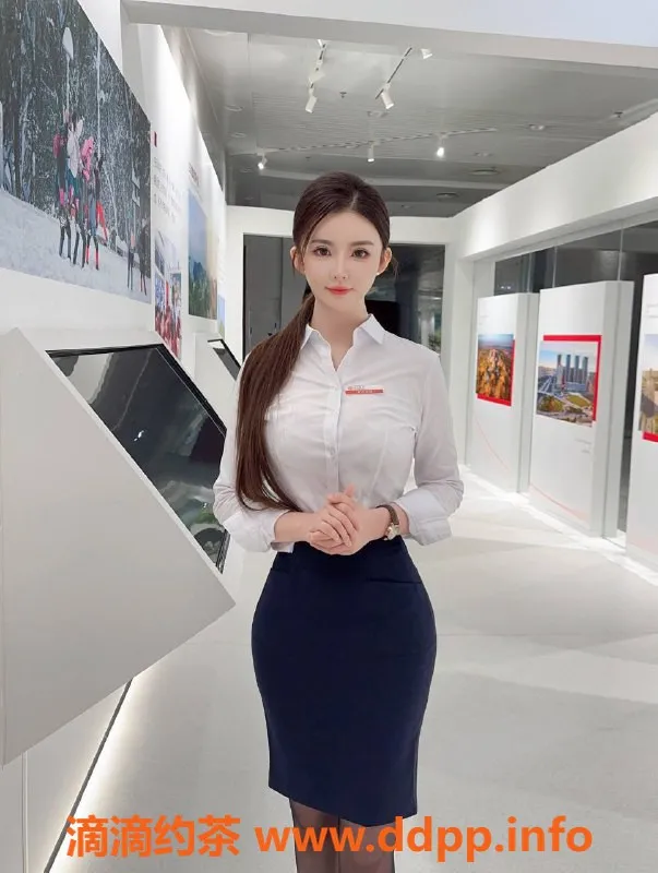 深圳楼凤-福田车模管儿178，课费2000P，服务超赞！