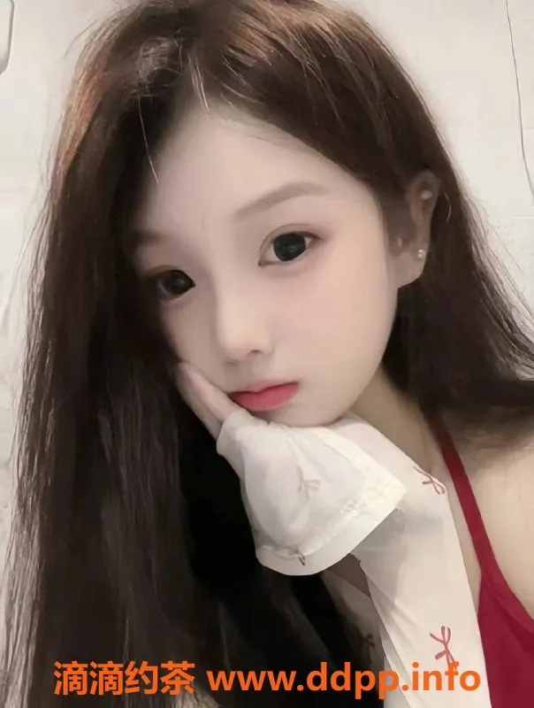 深圳楼凤-龙华小洁，千元以上，制服、69多样服务