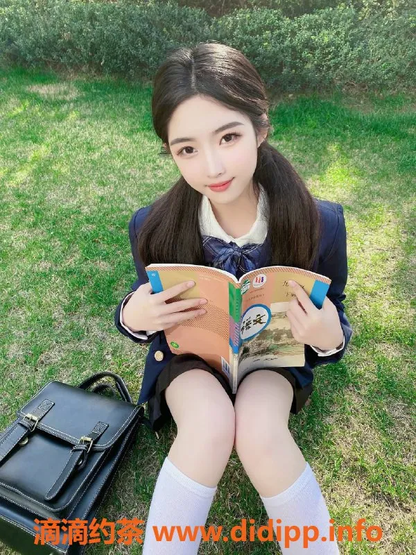 杭州楼凤-波推角色扮演小妹，163cm/90斤，1500元起