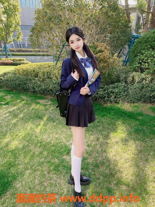 杭州楼凤-波推角色扮演小妹，163cm/90斤，1500元起