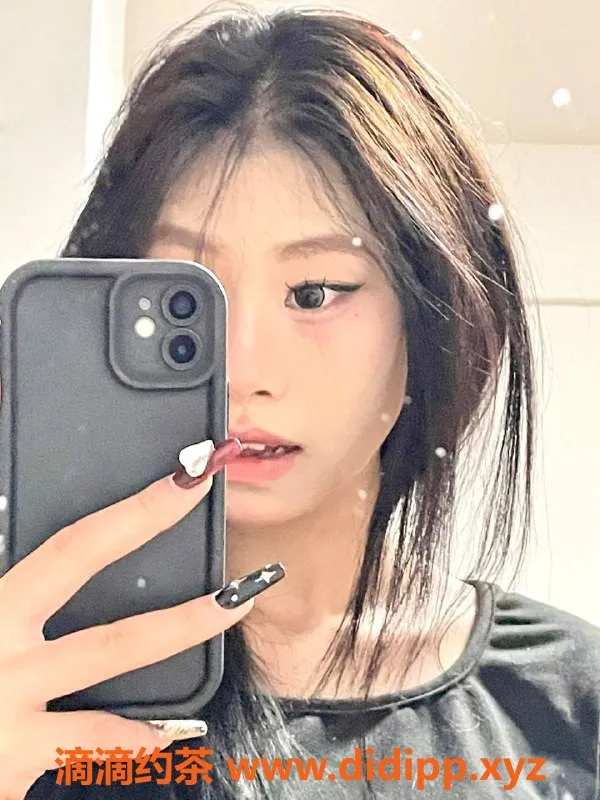 广州楼凤-天河嫩妹小薇，600元超值体验