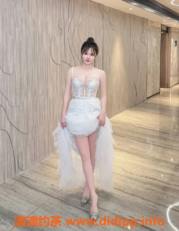 深圳楼凤-深圳福田夏木，162大胸100斤千元档服务