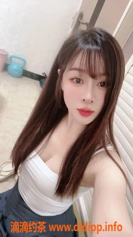 杭州楼凤-拱墅菲儿：亲民美妞期待与你相见