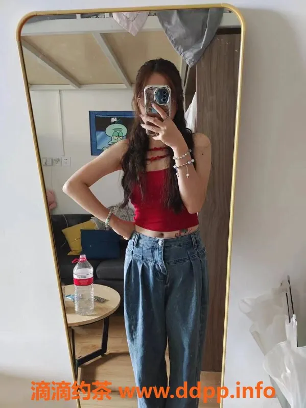 广州楼凤-南沙嫩妹Yiyi，轻SM服务，800元起