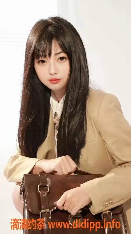 上海楼凤-静安玖玖，165公分大胸34C，1400起