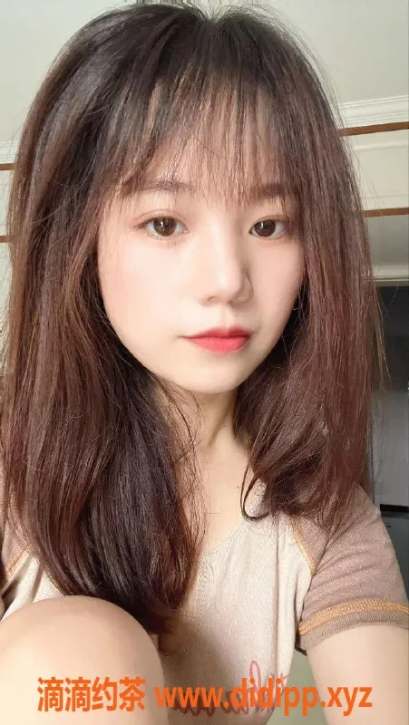 杭州楼凤-上城区贝仙儿｜160cm/45kg/21岁｜天然32B