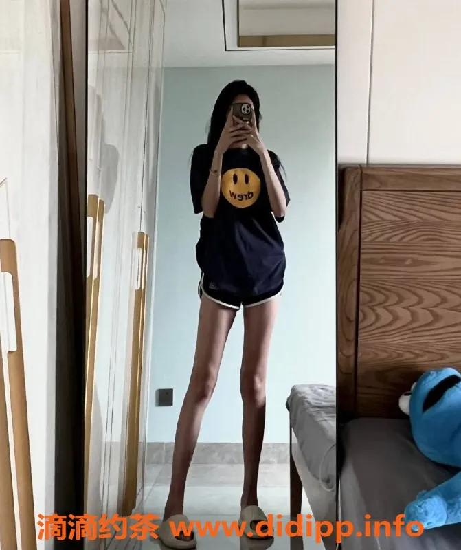 深圳楼凤-深圳南山西施，20岁长腿老师，2000起约