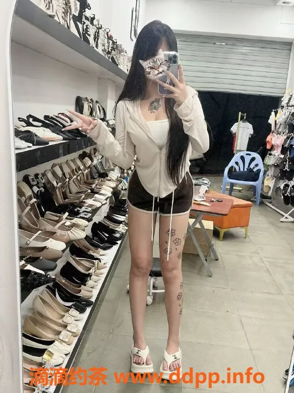 深圳楼凤-深圳宝安#微微 18岁嫩妹，800元体验