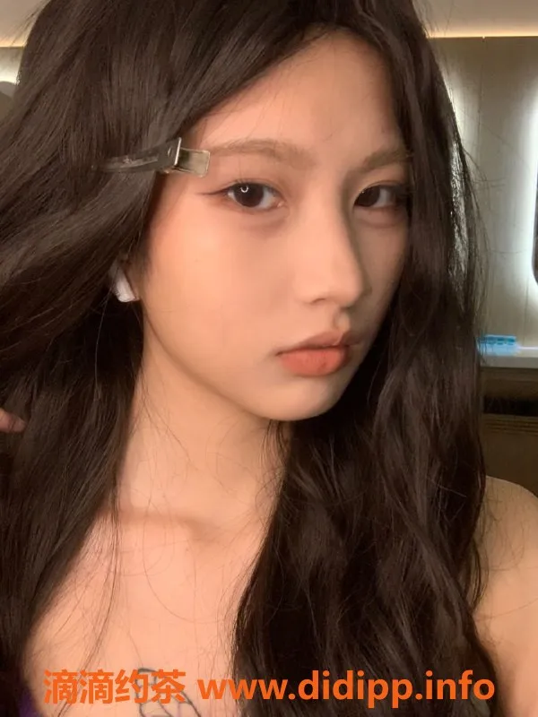 广州楼凤-天河小燕，500元课费，热情服务等你体验！