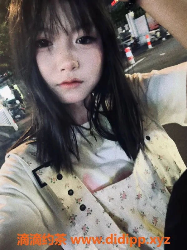 广州楼凤-白云嫩妹小艳，500元带你体验不一样的服务