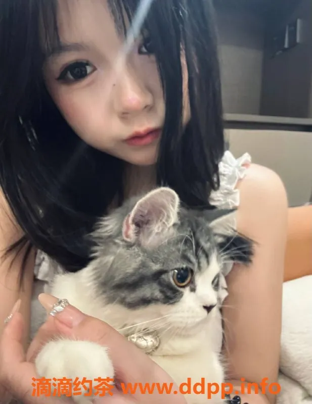 广州楼凤-白云嫩妹小艳，500元带你体验不一样的服务