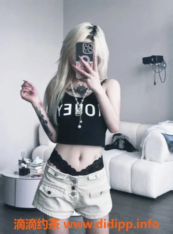 杭州楼凤-小舞19岁158cm尤物，激情服务任你选