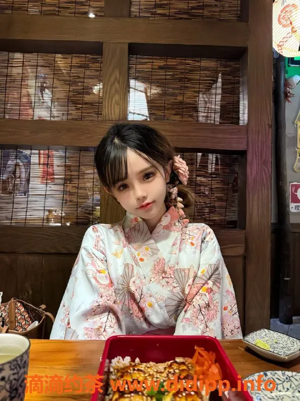 杭州楼凤-上城嫩妹慢酱，包天包夜COSER服务