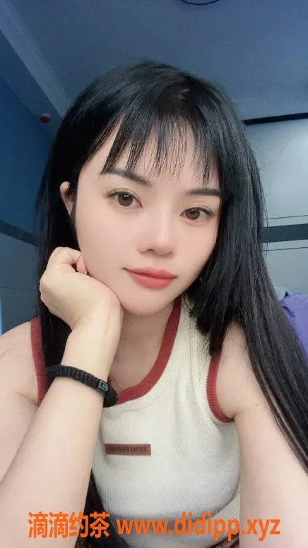 杭州楼凤-余杭花花，26岁163cm，温柔热情女友感服务