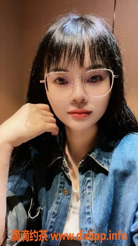 杭州楼凤资源信息,余杭花花，26岁163cm，温柔热情女友感服务