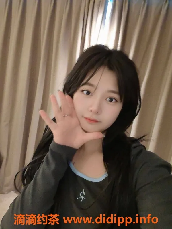 杭州上门服务-滨江区21岁萝莉大学生，1300约会