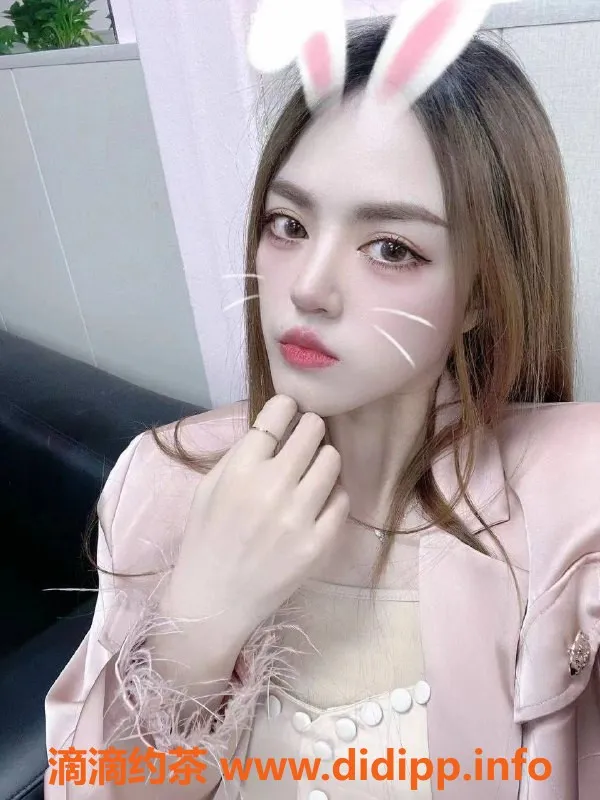 杭州上门服务资源信息,小欣 22岁，164cm，49kg，1200元/40分钟