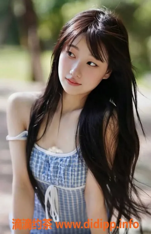 杭州上门服务-上城区兼职学生妹珊珊，172cm超白大长腿