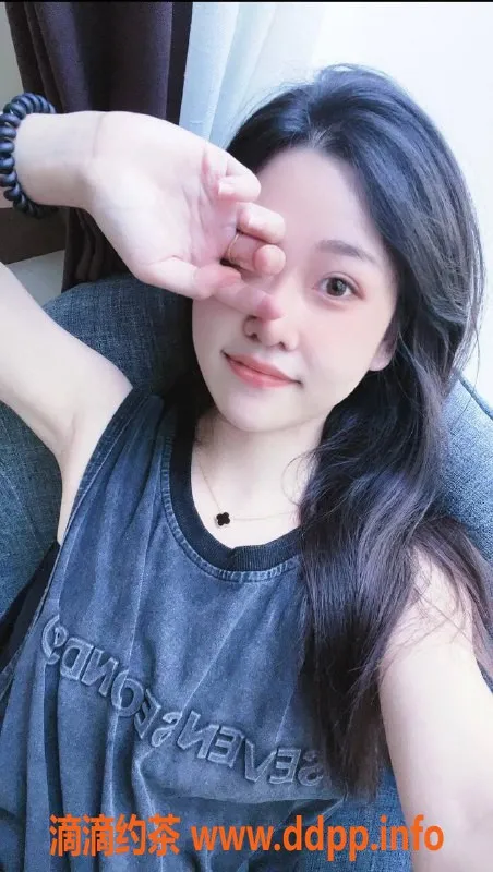 广州楼凤-天河正妹小奶猫，700元一小时服务！