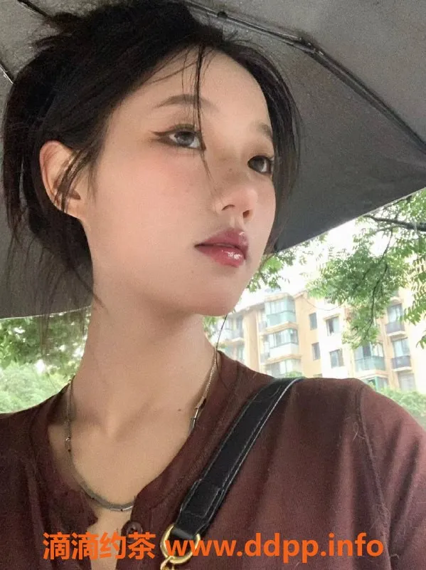 杭州楼凤-西湖区嫩妹柚子，165cm，88斤，千元以下服务