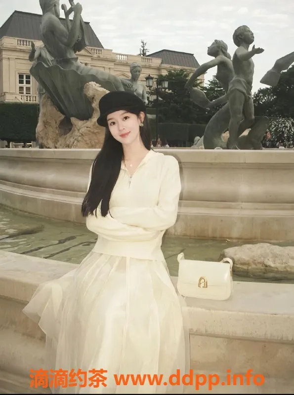 杭州楼凤-杭州上城多多，22岁性感美女，1200元服务