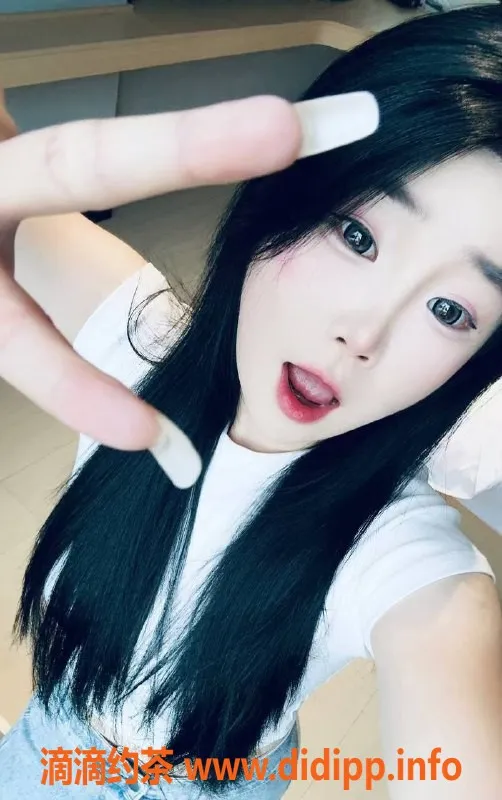 深圳楼凤-深圳福田苏小曼，22岁，大胸美女，788元起