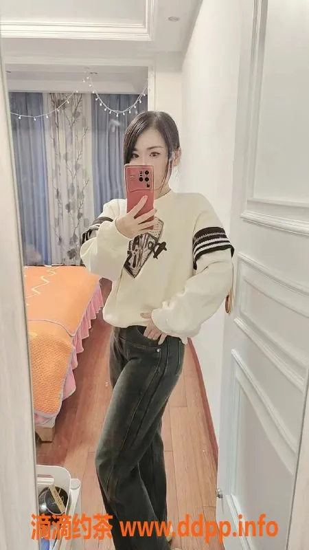 杭州上门服务-上城区26岁清纯可爱女孩，69互舔服务仅600元