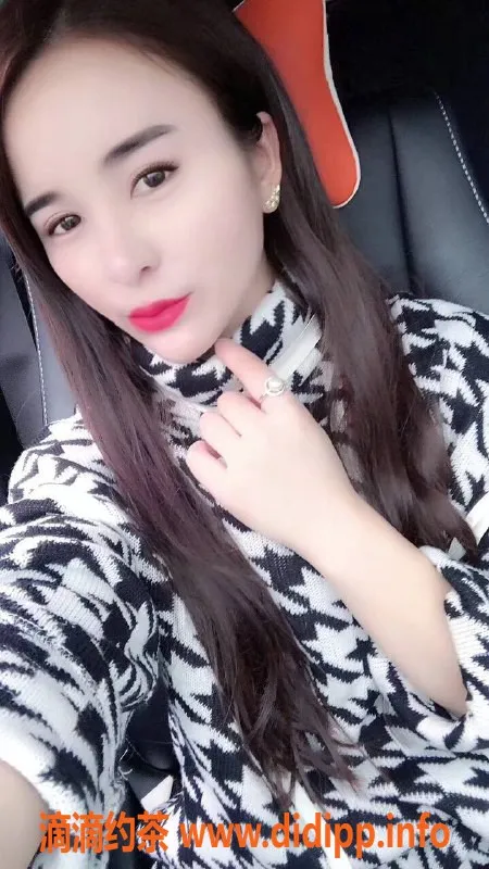 杭州楼凤-上城区魅儿，162身高，98体重，千元包夜服务