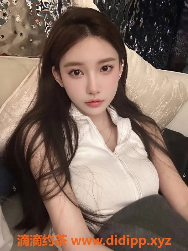 深圳楼凤资源信息,深圳龙华嫩妹婉婉，166cm，47kg，1600起