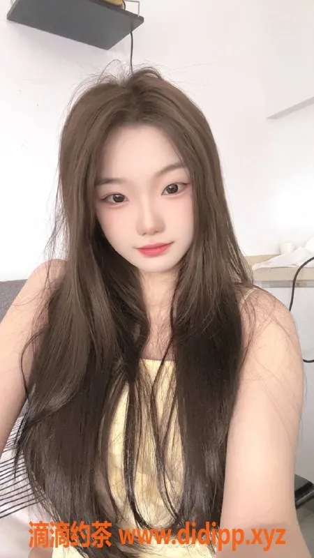 广州楼凤-天河嫩妹小希，600元等你来约！