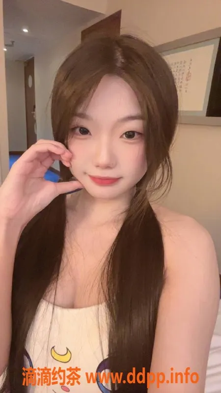 广州楼凤-天河嫩妹小希，600元等你来约！