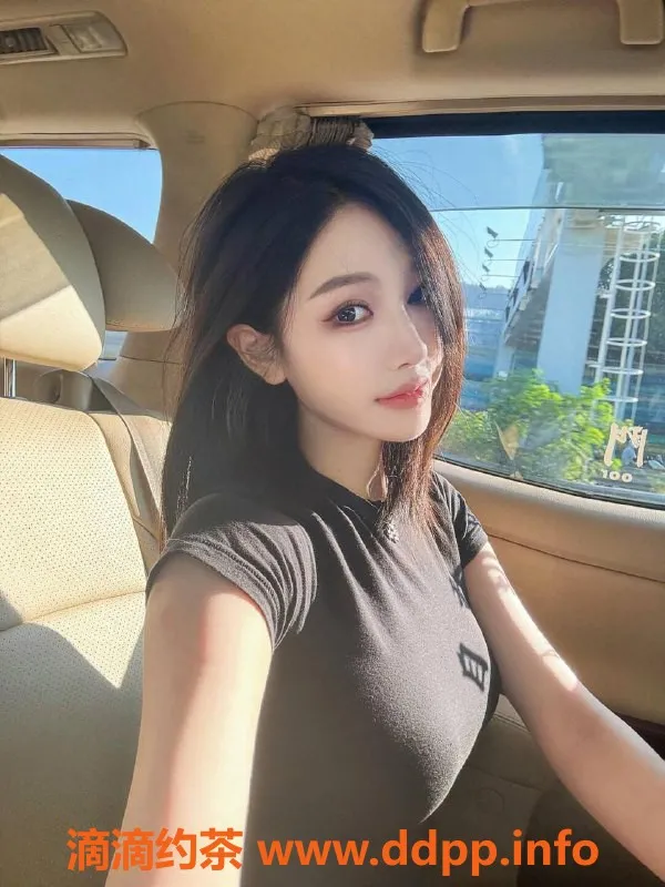 深圳楼凤-深圳南山金鱼，168cm 48kg 22岁魅力腿模