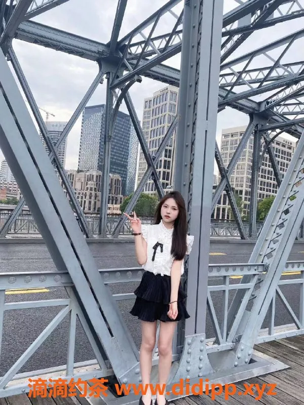 杭州上门服务-杭州下沙小苹果，165cm萌妹兼职，夜间服务热情