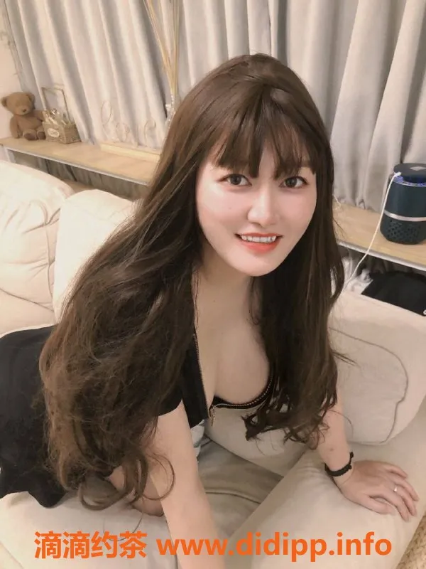 广州楼凤-天河虎牙，450元约会，真实视频验证