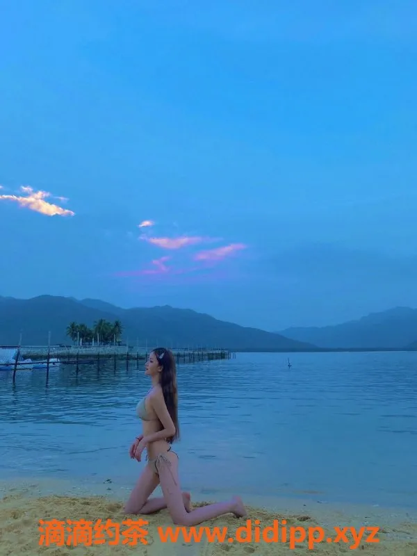 杭州楼凤-江苏柳如丝，171cm甜美少妇，45kg蜜桃臀来袭