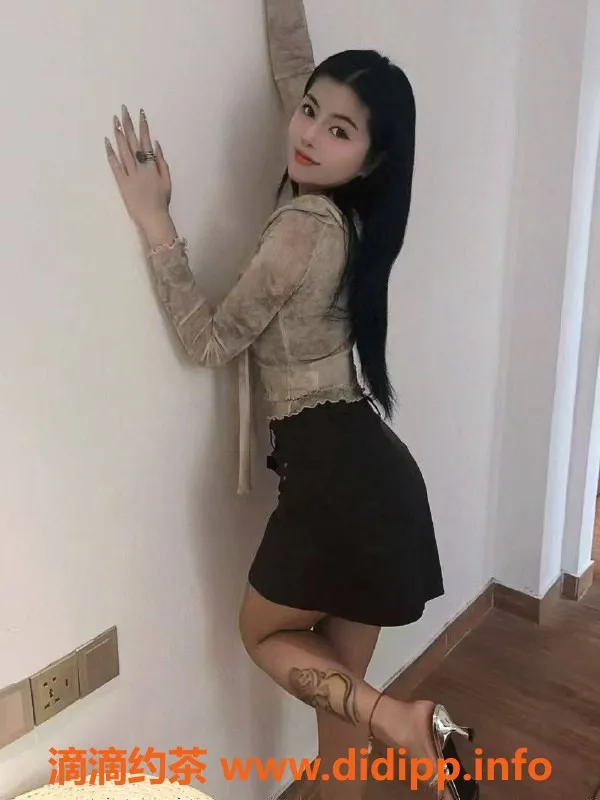 广州楼凤-天河嫩妹凯丽，视频验证，700元服务