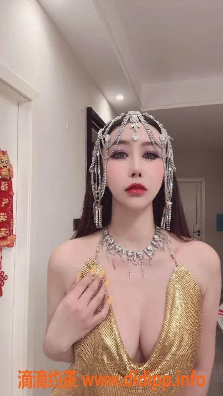 杭州楼凤资源信息,杭州善朵，大胸模特170cm，套餐服务多样