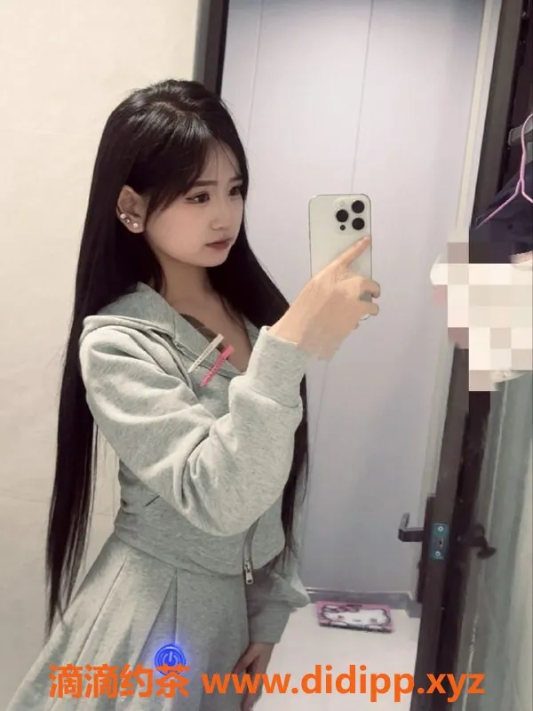 长沙楼凤-芙蓉区小柔，160cm，18岁，6p/9pp共浴服务