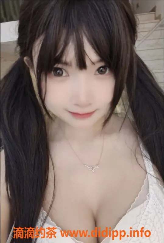 广州楼凤-天河区小葡萄，服务超值，价格2000p起