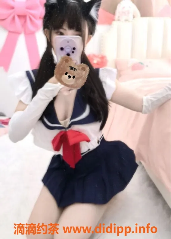 广州楼凤-天河区小葡萄，服务超值，价格2000p起