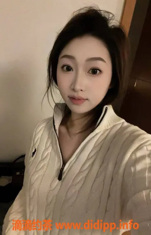 深圳楼凤-龙华铃儿，700P嫩妹，服务顶呱呱！