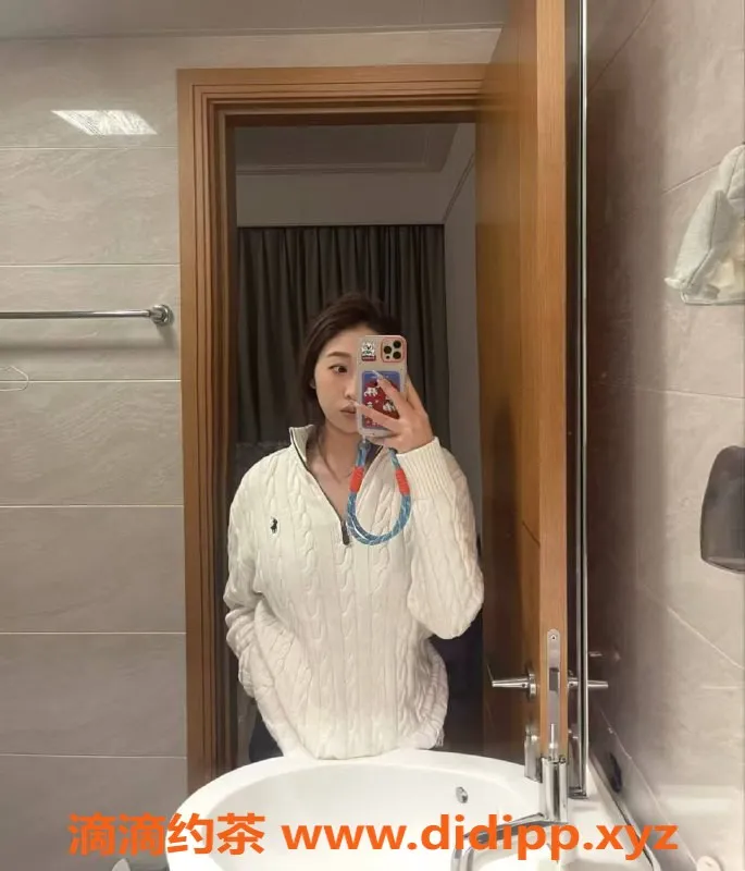 深圳楼凤资源信息,龙华铃儿，700P嫩妹，服务顶呱呱！